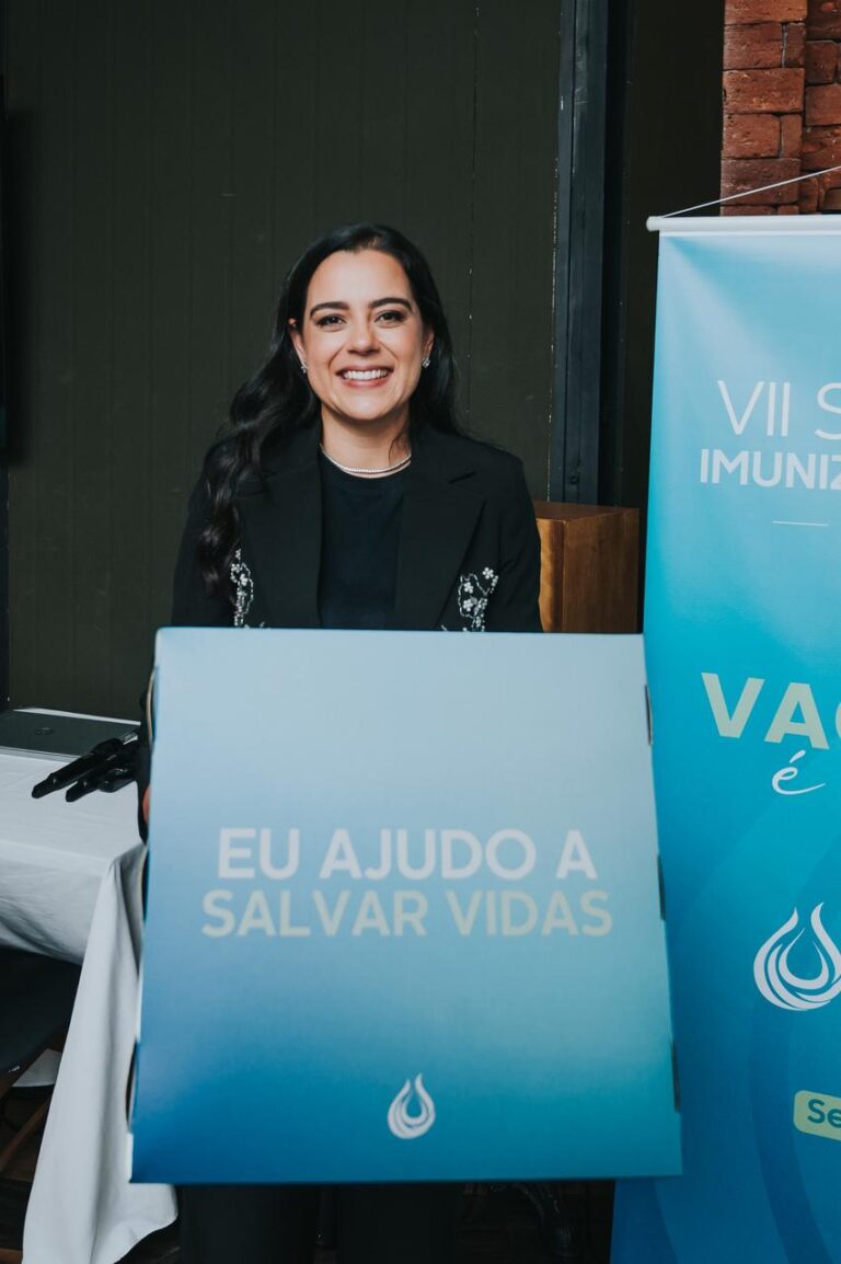 Manuella Duarte no VII Simpósio de Imunizações Maximune